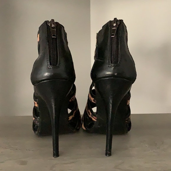 Leopard Heels - Picture 4 of 5